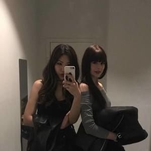 Meet your Posher, Jac